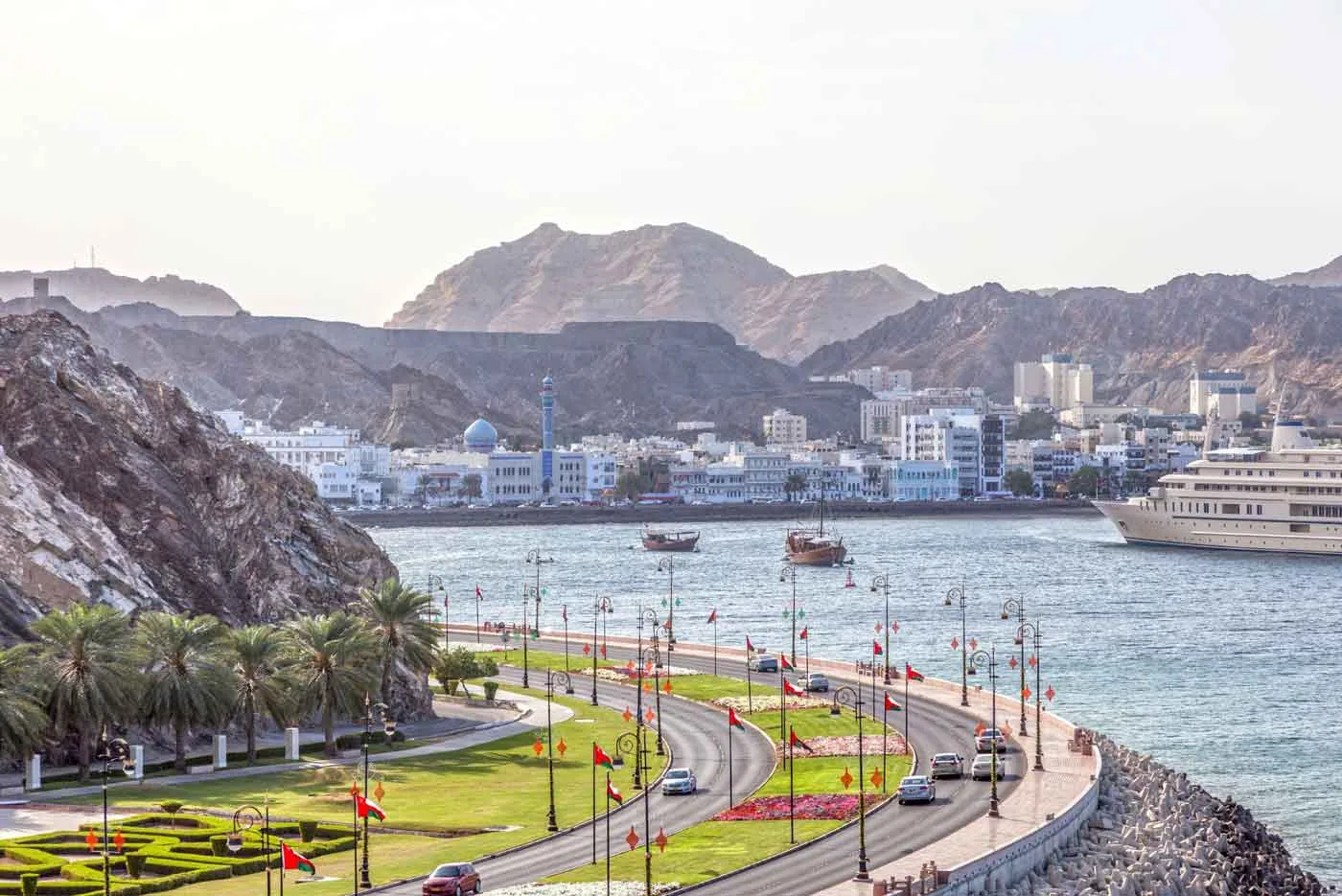 راهنمای خرید زمین برای ساخت و ساز در عمان