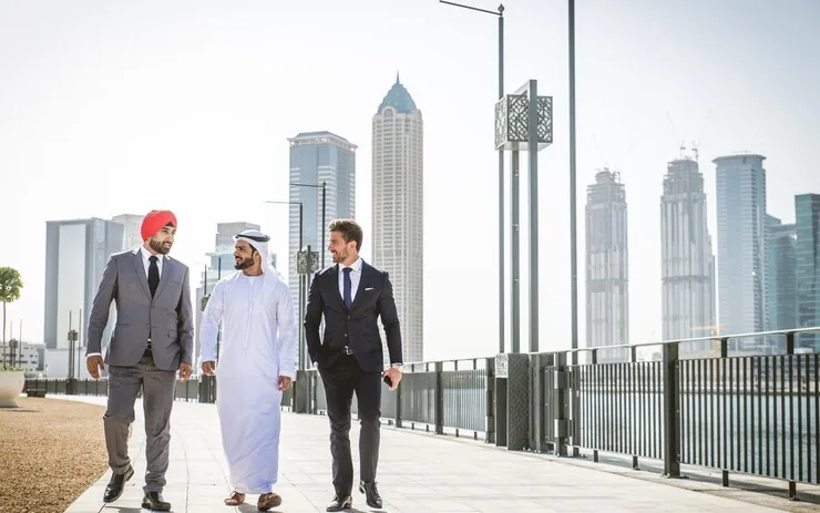 تفاوت بین انواع شرکت‌ها در عمان و شرایط ثبت آن