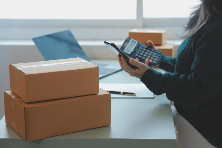 آیا بارهای دست دوم نیاز به مجوز خاصی برای ارسال به عمان دارند؟